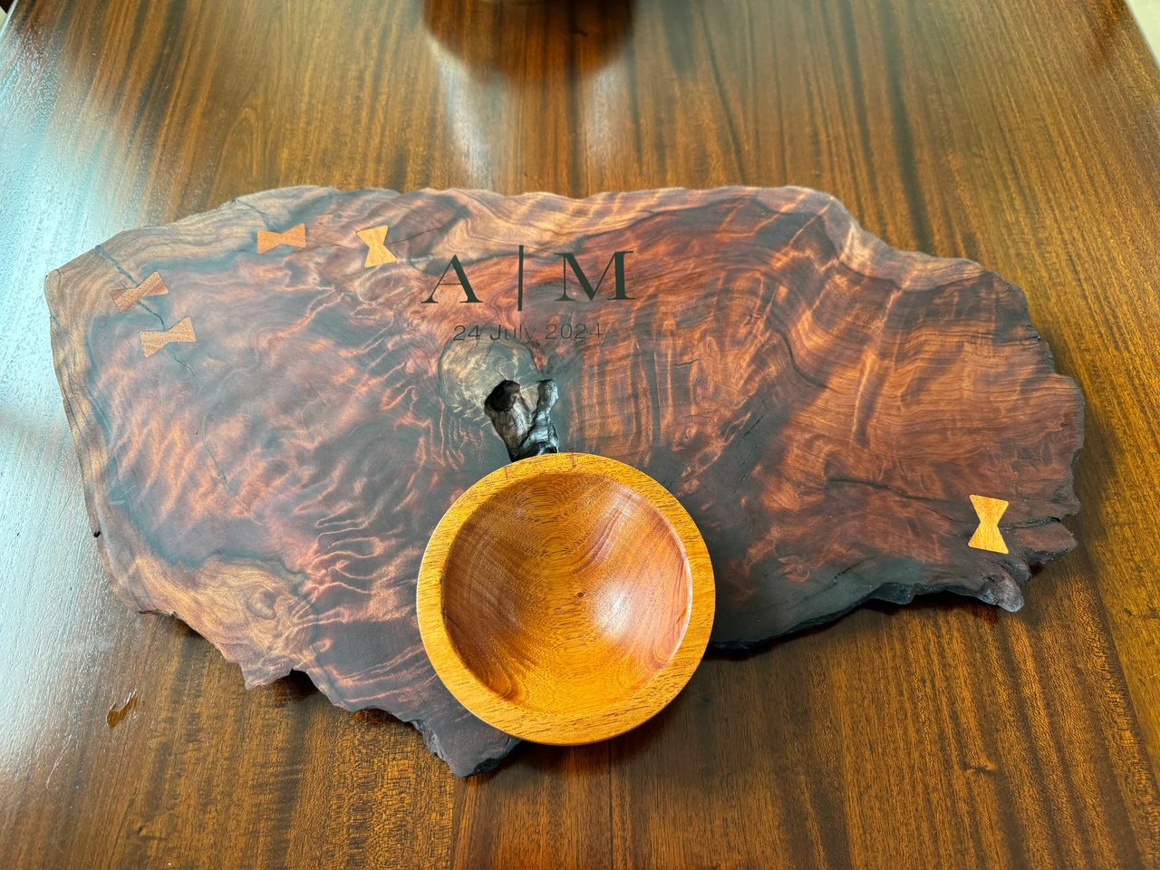 Redwood burl platter — Redwood Burl | Mahogany