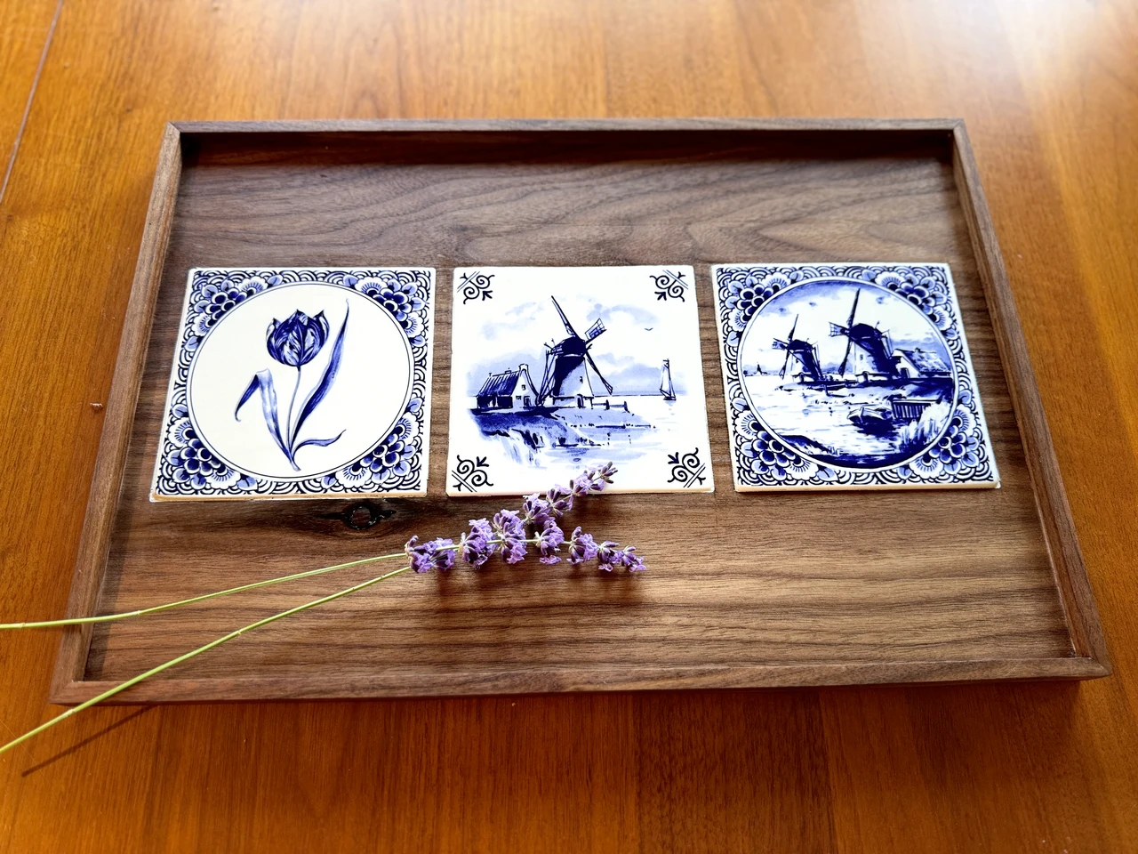 Blue tile serving tray — Walnut
