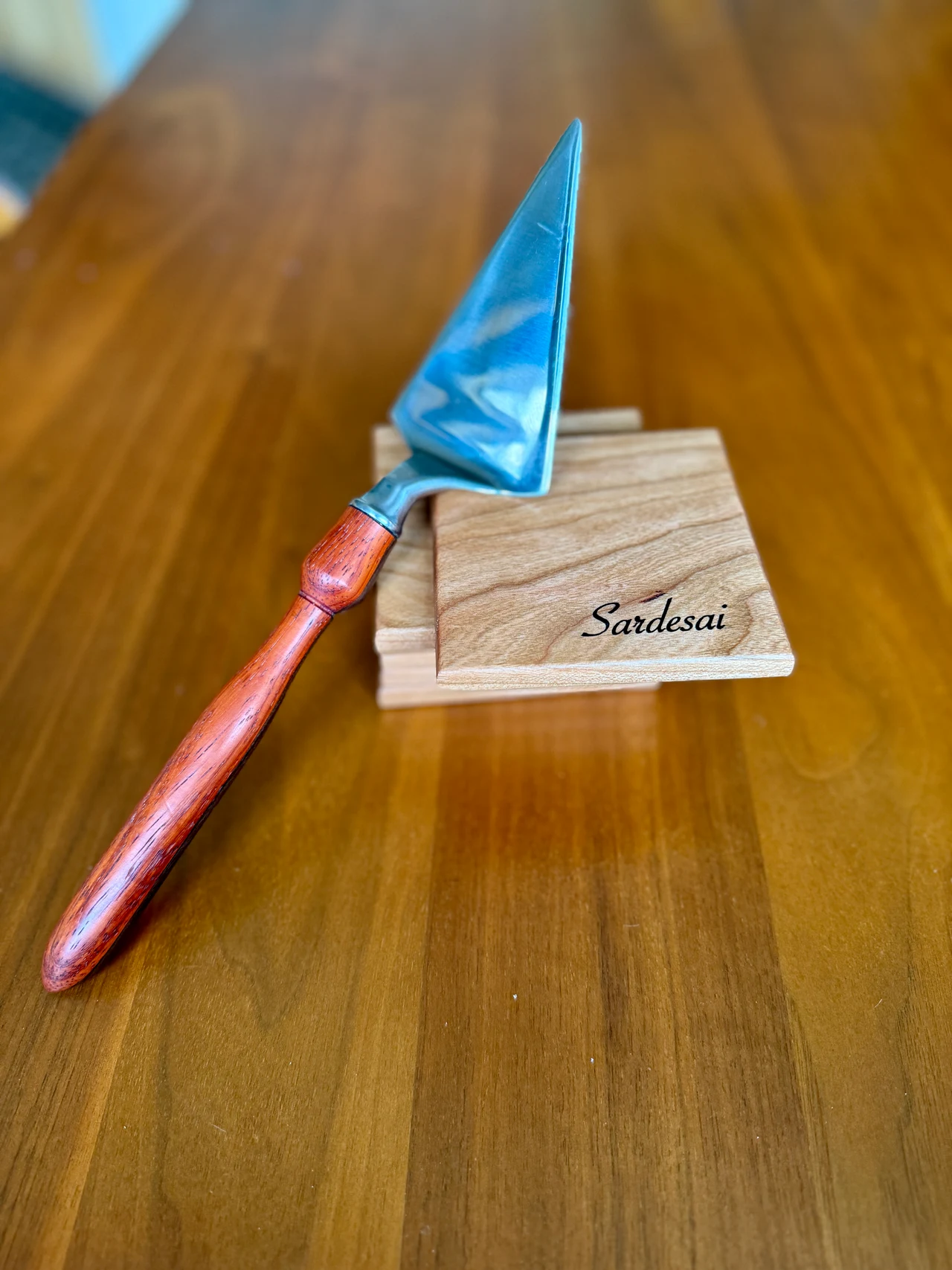 Cake slice & coasters — Padauk (handle) | Maple (coasters)